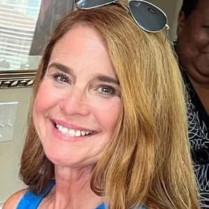 Meet your Posher, Melanie